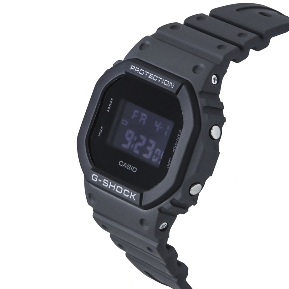 Чоловічий годинник Casio G-SHOCK DW-5610UU-8