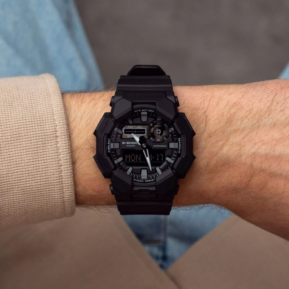 Чоловічий годинник Casio G-SHOCK GA-010-1A1