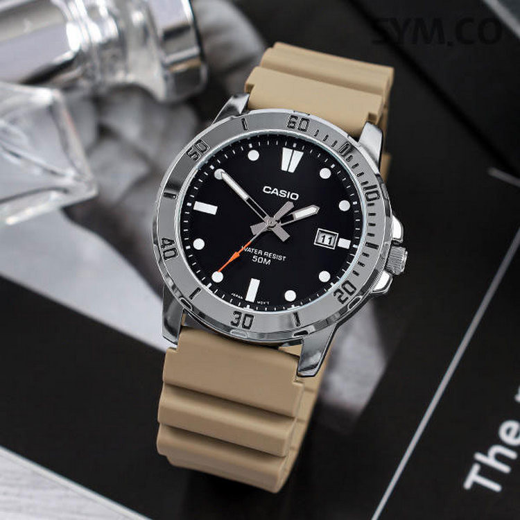 Чоловічий годинник Casio MTP-VD01-5E