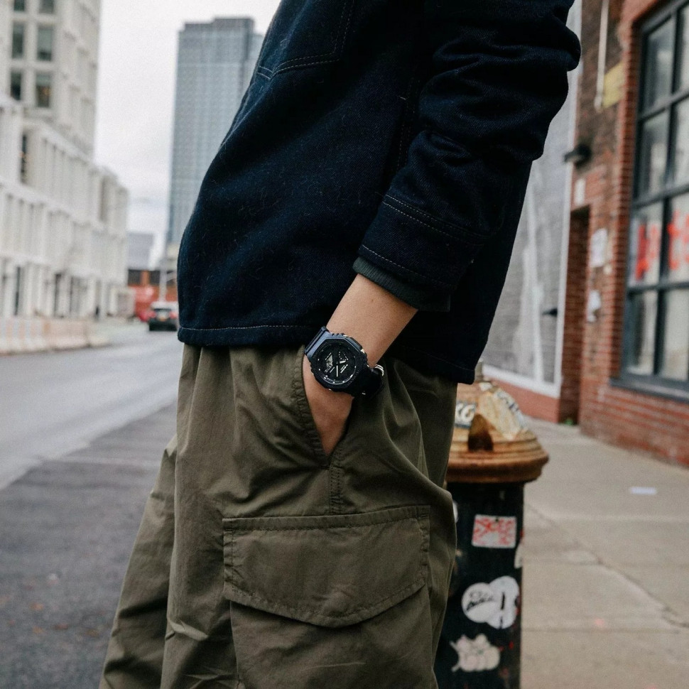 Чоловічий годинник Casio G-SHOCK GA-2100BCE-1AER