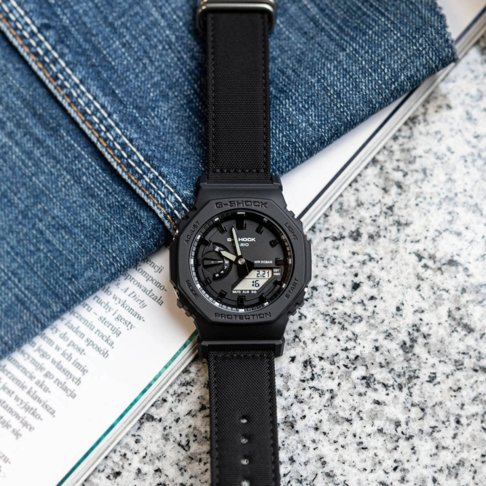 Чоловічий годинник Casio G-SHOCK GA-2100BCE-1AER