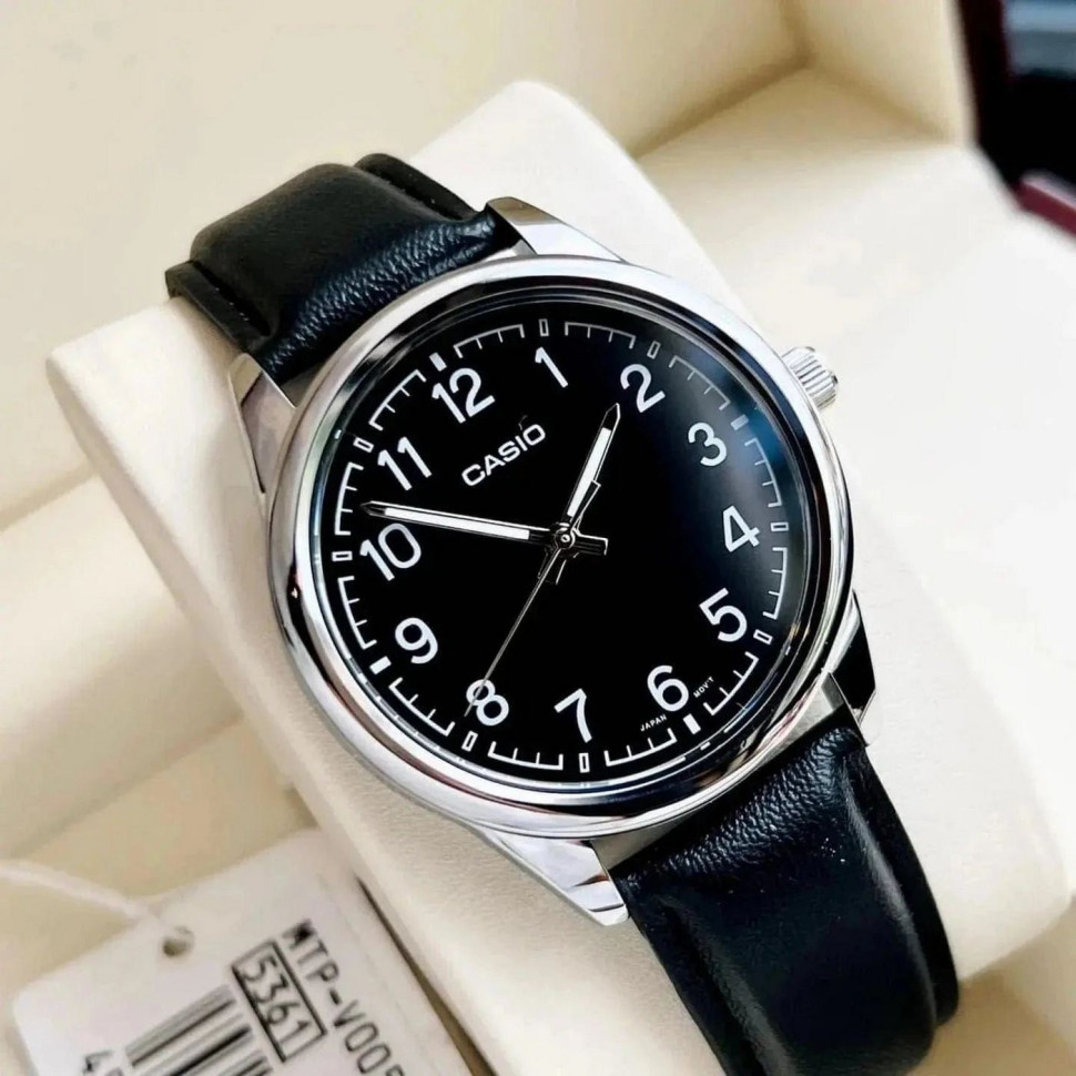 Чоловічий годинник Casio MTP-V005L-1B4
