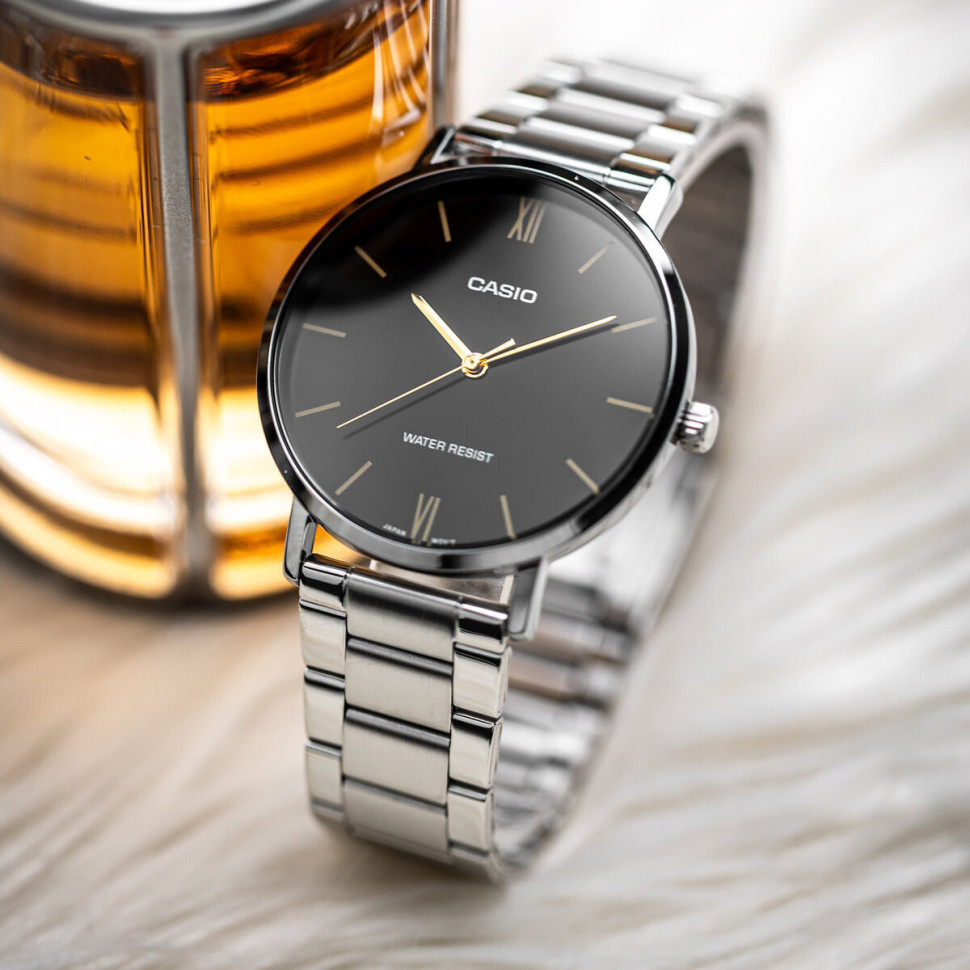 Чоловічий годинник Casio MTP-VT01D-1B