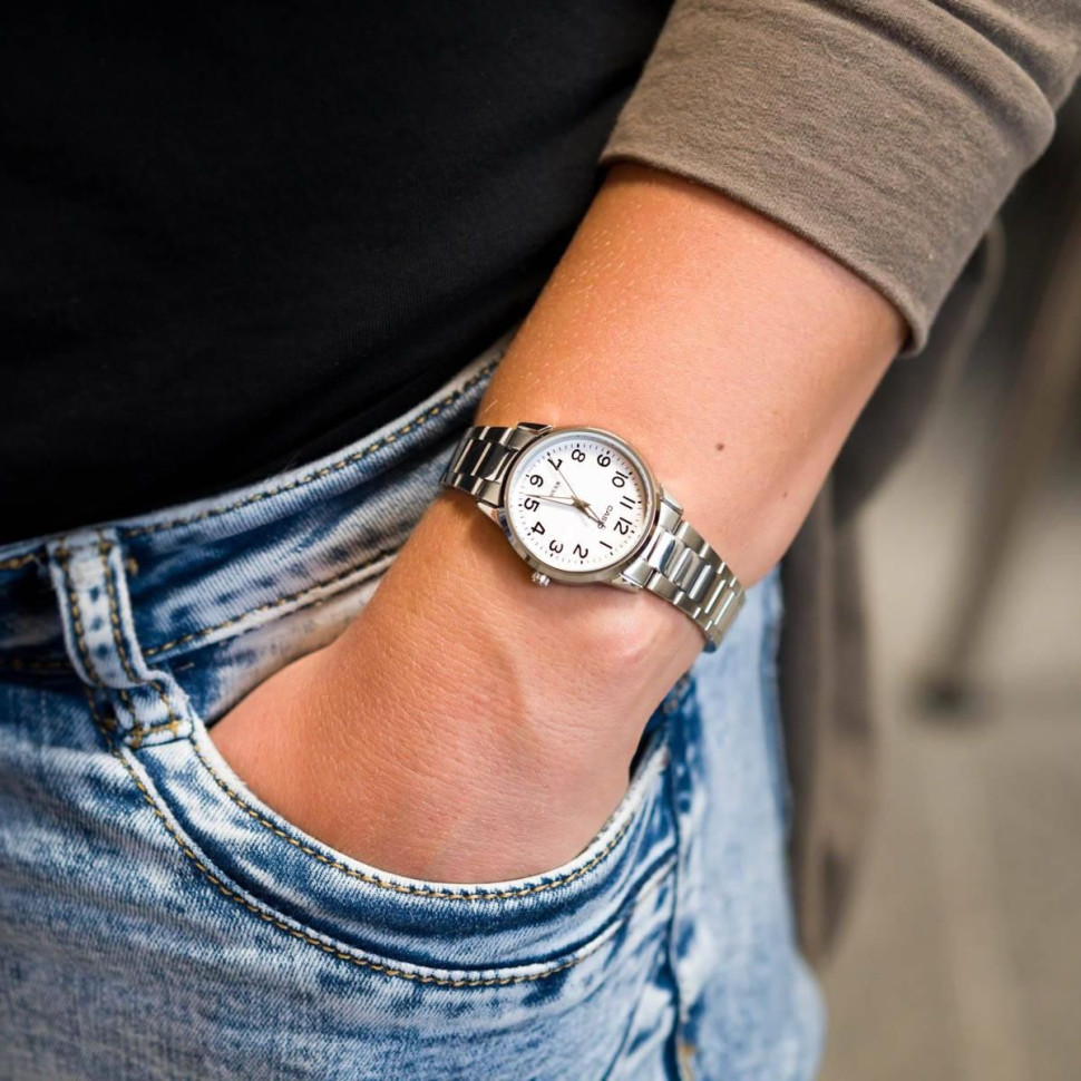 Жіночий годинник Casio LTP-1303D-7B