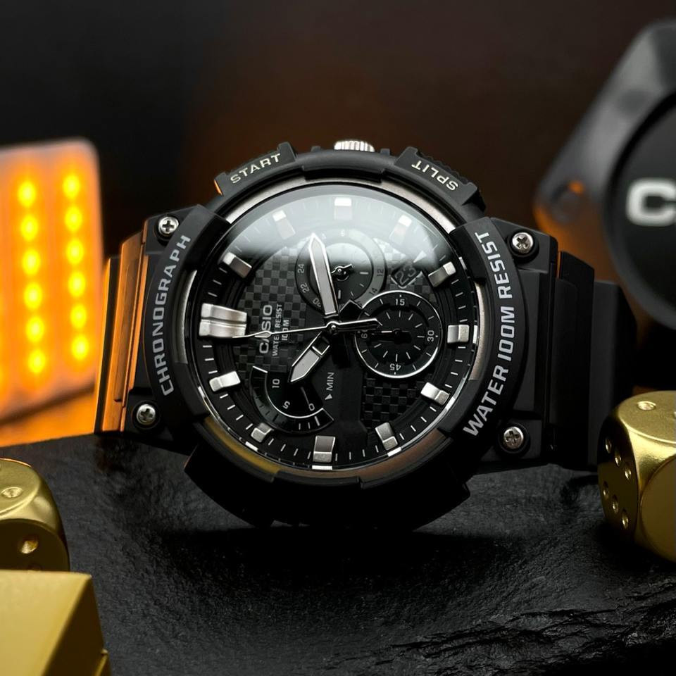 Чоловічий годинник Casio MCW-200H-1A