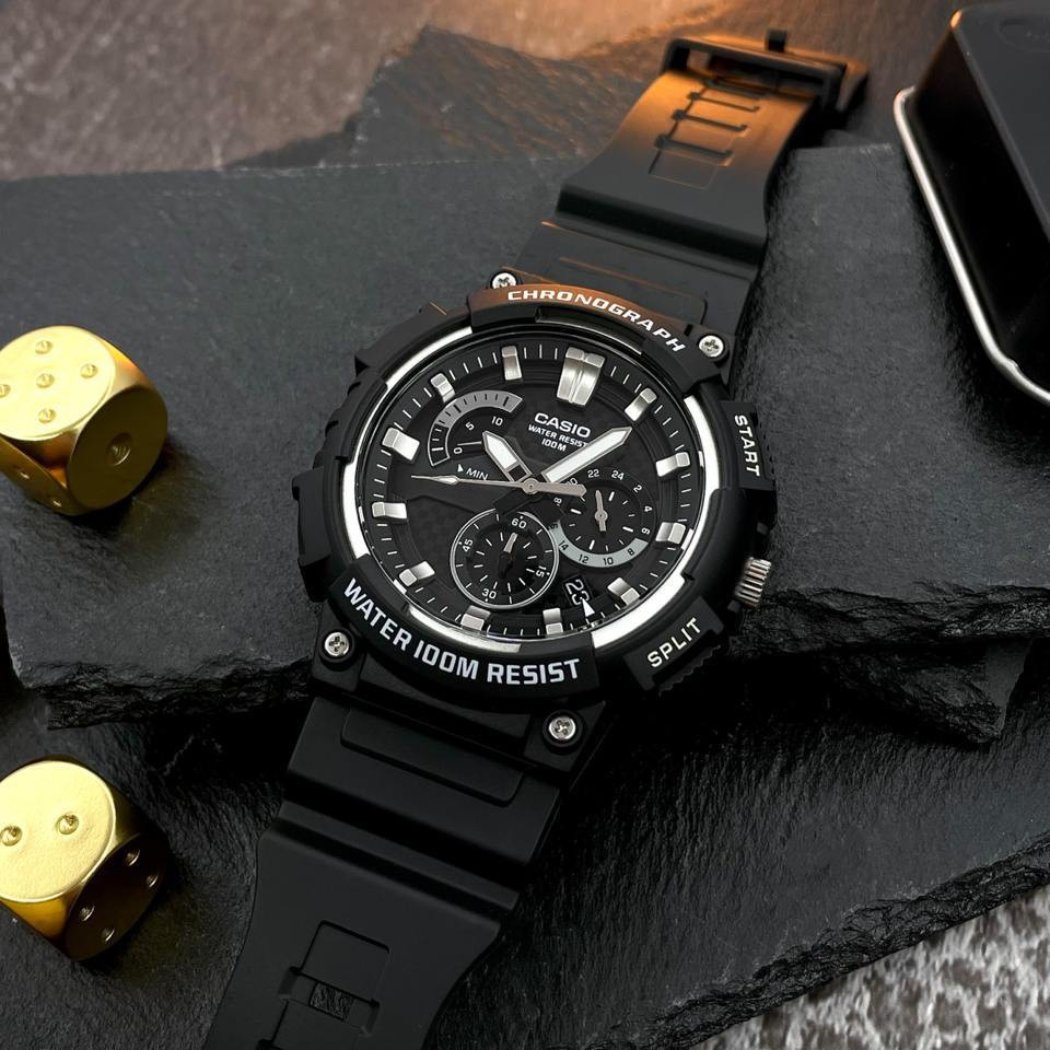Чоловічий годинник Casio MCW-200H-1A