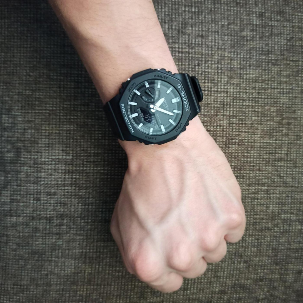 Чоловічий годинник Casio G-SHOCK GA-2100-1A