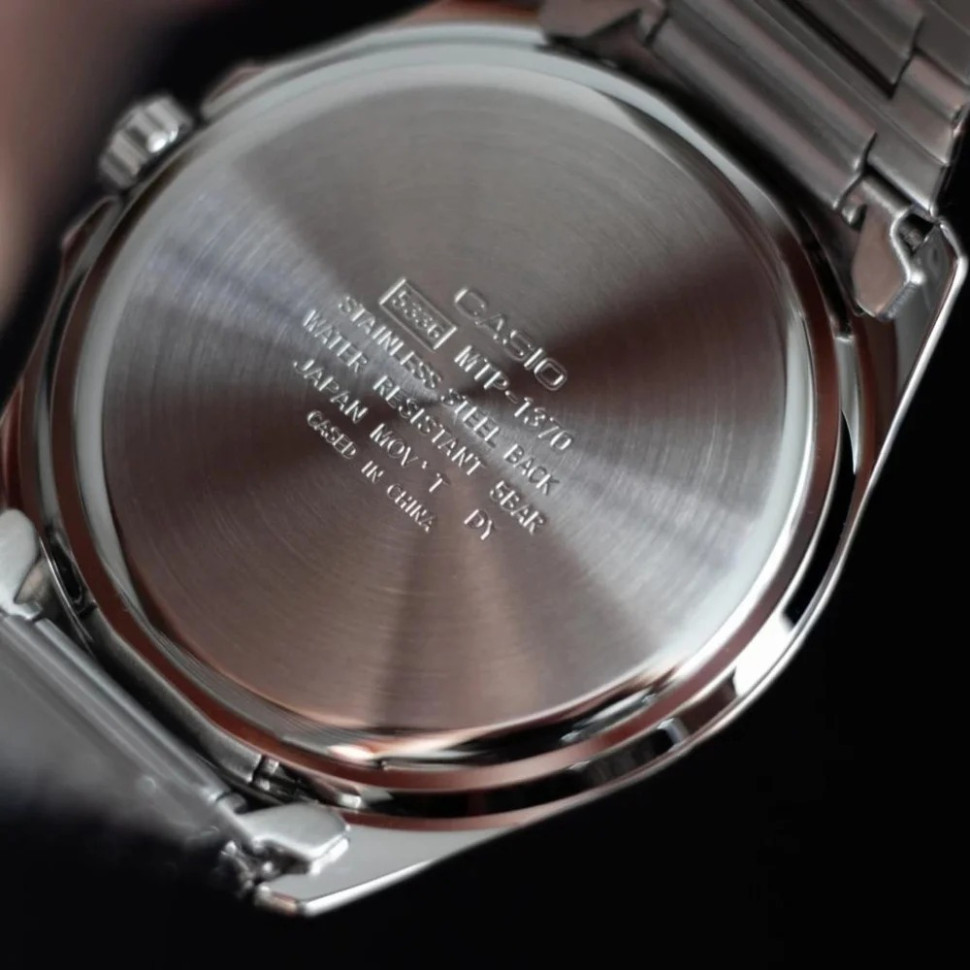 Чоловічий годинник Casio MTP-1370D-1A1