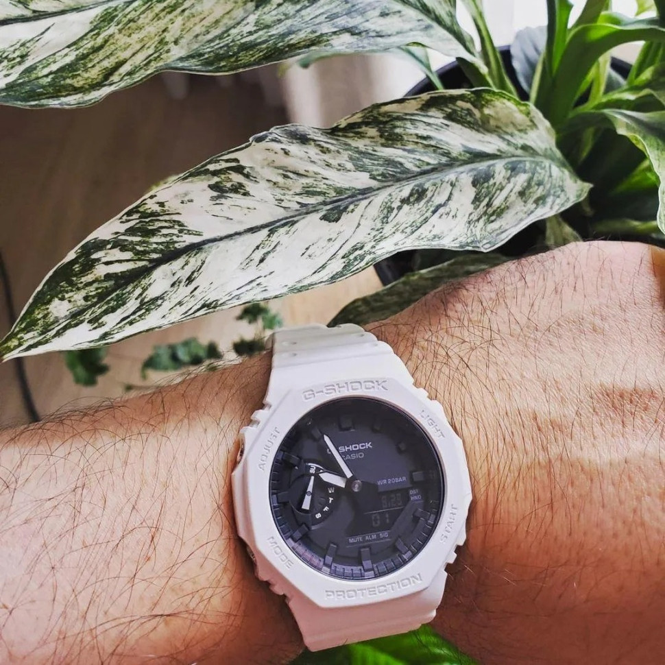Годинник унісекс Casio G-SHOCK GA-2100-7AER