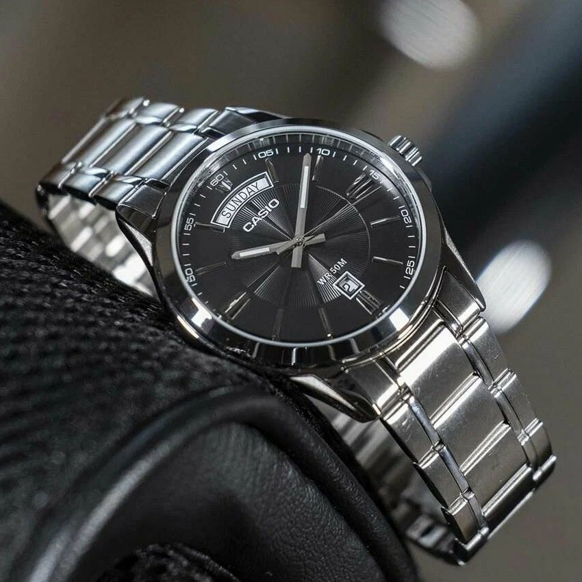Чоловічий годинник Casio MTP-1381D-8A