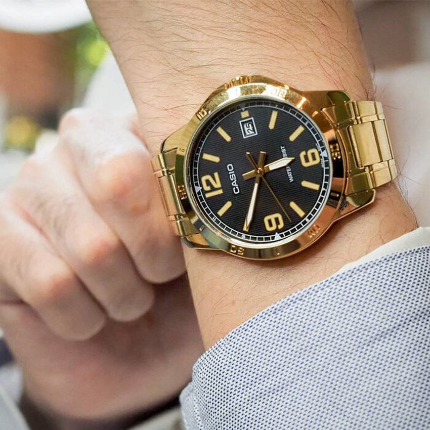 Чоловічий годинник Casio MTP-V004G-1B