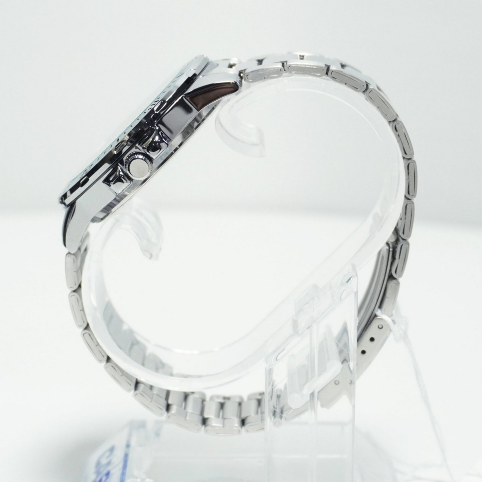 Чоловічий годинник Casio MTP-VD01D-3B