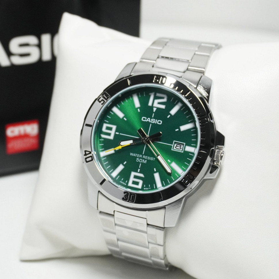 Чоловічий годинник Casio MTP-VD01D-3B